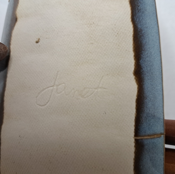 3 Ceramic Platters — Elephant Motif,  Brown Grey Glaze. - Picture 3 of 14